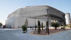 El Ayuntamiento nombra un nuevo parque en honor a la afición del València Basquet