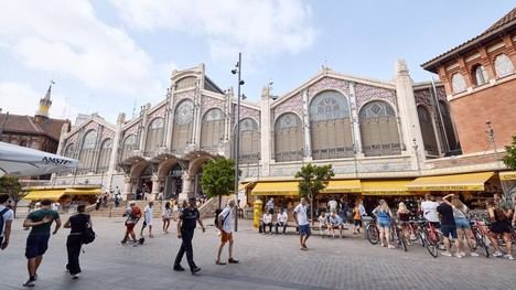 Licitación para mejorar el control de accesos al sótano del Mercado Central de València