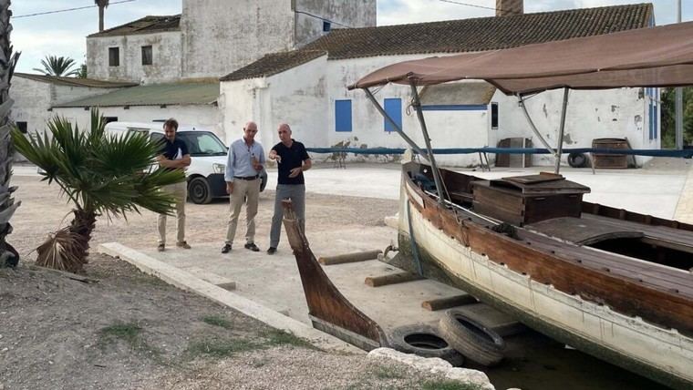 Finalizan las obras de mejora en el embarcadero de El Palmar
