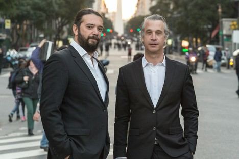 El dúo Cuacci-Agri fusiona tango contemporáneo con jazz en el Centre del Carme