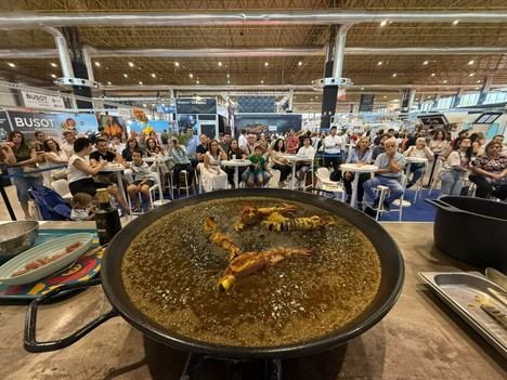 Alicante bate récord de visitas en su estand gastronómico con 5.500 asistentes