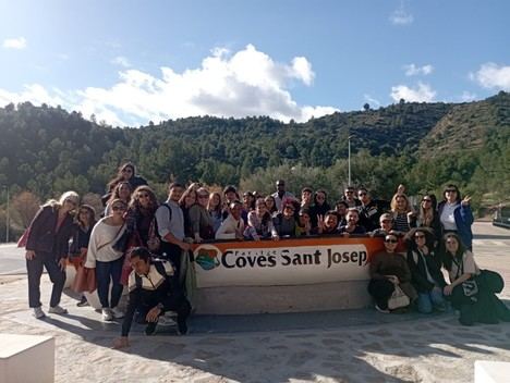 El Màster de la Pau de l'UJI conmemora 30 años con una jornada cultural en la Vall d'Uixó