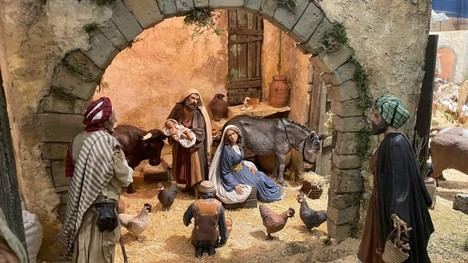 El Ayuntamiento de Valencia inaugura un Belén monumental de 40 m² para la Navidad