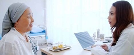 Expertos discuten en Elche un enfoque integral para el tratamiento del cáncer