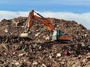 La Generalitat inicia la fase final del Plan de Residuos para limpiar puntos de acopio en municipios afectados por inundaciones