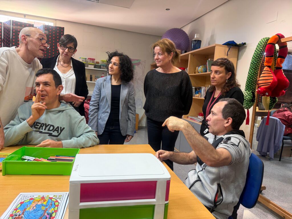 La Generalitat invierte 4,5 millones en atención a la discapacidad en Vega Baja