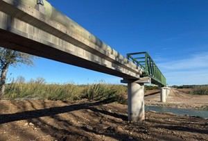 Finaliza la construcción del nuevo colector de aguas residuales en el Turia tras las riadas