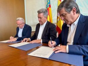 La Generalitat refuerza el reciclaje de vidrio con un nuevo convenio