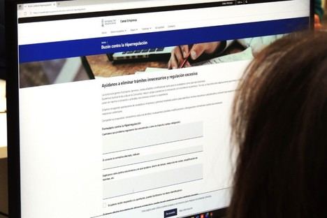 La Generalitat lanza un buzón para simplificar la normativa y mejorar servicios públicos