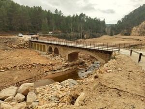 La Generalitat amplía el puente del Charco Negro en Sinarcas para mayor resistencia a inundaciones