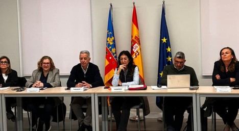 La Generalitat busca mejorar la selección y movilidad de funcionarios con un nuevo reglamento