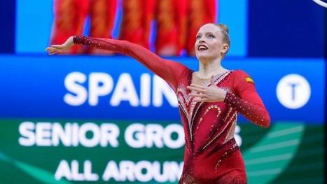 Patricia Pérez Fos lidera un clínic de gimnasia rítmica en Valencia para jóvenes deportistas