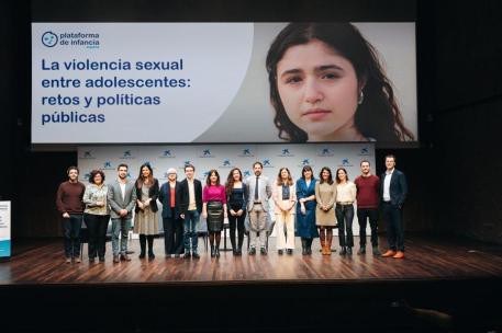 La ministra Rego impulsa la educación sexual y políticas contra la violencia en adolescentes
