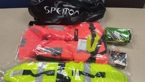 València refuerza su Policía Local con 36 kits de rescate para emergencias acuáticas