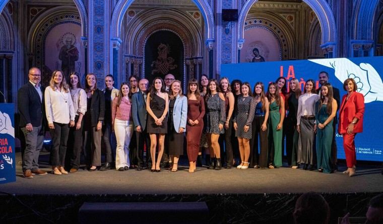 La Diputación de Valencia recibe 25 proyectos escolares centrados en la mujer y la memoria democrática