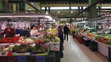 Inician mejoras en el Mercado de Ruzafa sin afectar la actividad comercial