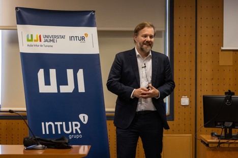Jornada sobre éxito en empresas turísticas familiares en la UJI