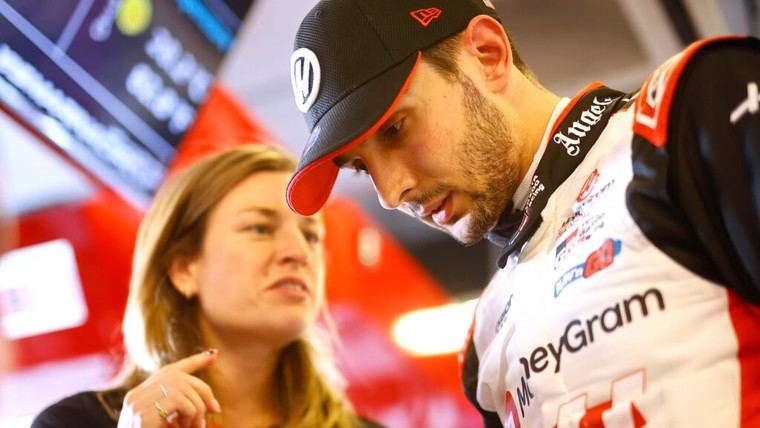 Laura Mueller hace historia como la primera ingeniera de carrera femenina en F1 con Haas