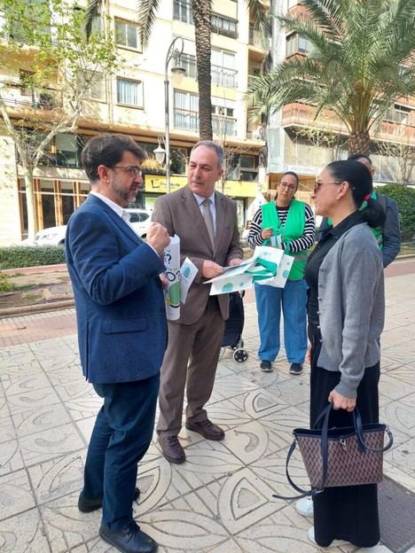 Más de 250 bares y restaurantes de Alicante se unen al reciclaje con el Plan Banderas Verdes
