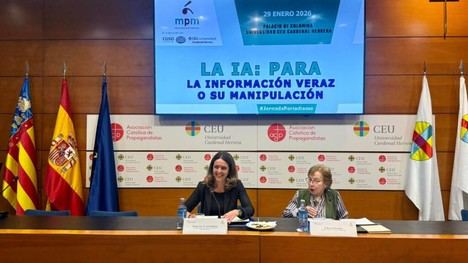 Nuria Martínez propone una IA para mejorar la transparencia y la interacción ciudadana con la administración pública