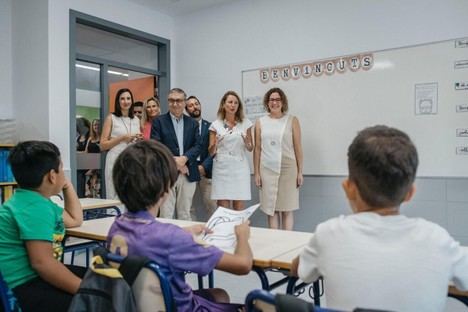 Rovira anuncia cambios en el currículo de Bachillerato y destaca la Ley de Libertad Educativa al inicio del curso escolar