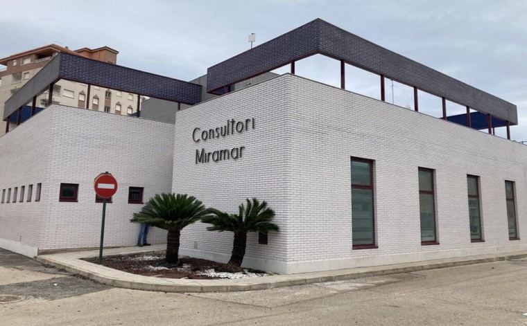 Sanidad invierte 82,5 millones para mejorar la atención médica este verano