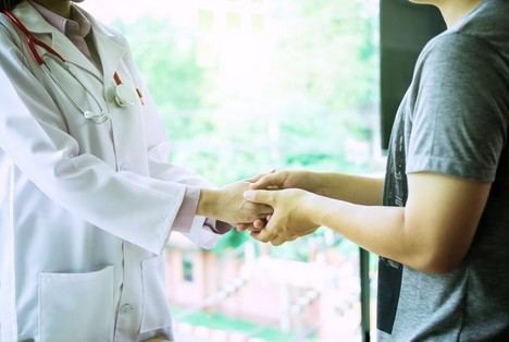 Nuevo plan de humanización en la sanidad valenciana para una atención más centrada en el paciente