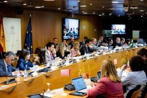 Acuerdo para distribuir 2.571 millones en políticas de empleo para 2025