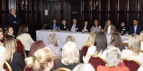 Alicante potencia su atractivo turístico en el Reino Unido con nuevas promociones