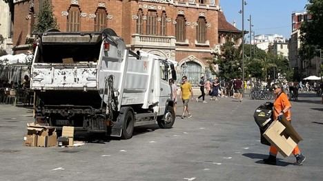 València firma contrato para reciclar 24.000 toneladas de papel y cartón anuales