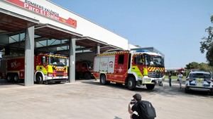 València envía bomberos y vehículos a Castilla y León para combatir incendios