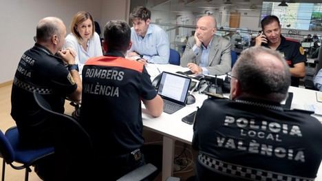 València reanuda clases, pero suspende en zonas inundables y litoral