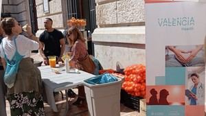 València celebra el Día Mundial de la Salud con actividades saludables en la plaza del Ayuntamiento