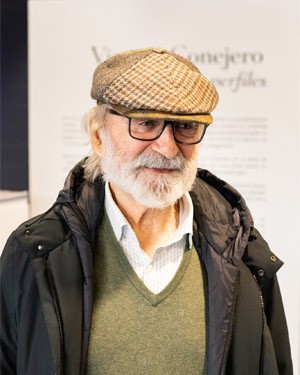 Exposición de dibujos revela la historia de la UPV a través del arte de Vicente Conejero