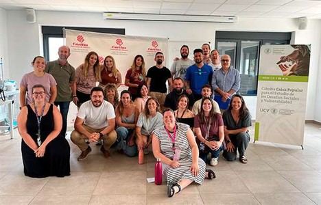 Nuevo programa para apoyar el bienestar emocional de educadores de menores vulnerables